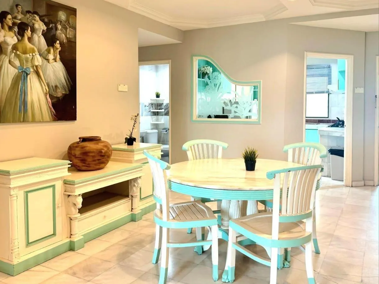 Century Bay Private Residences Sungai Dua Bukit 0*,  Malezya